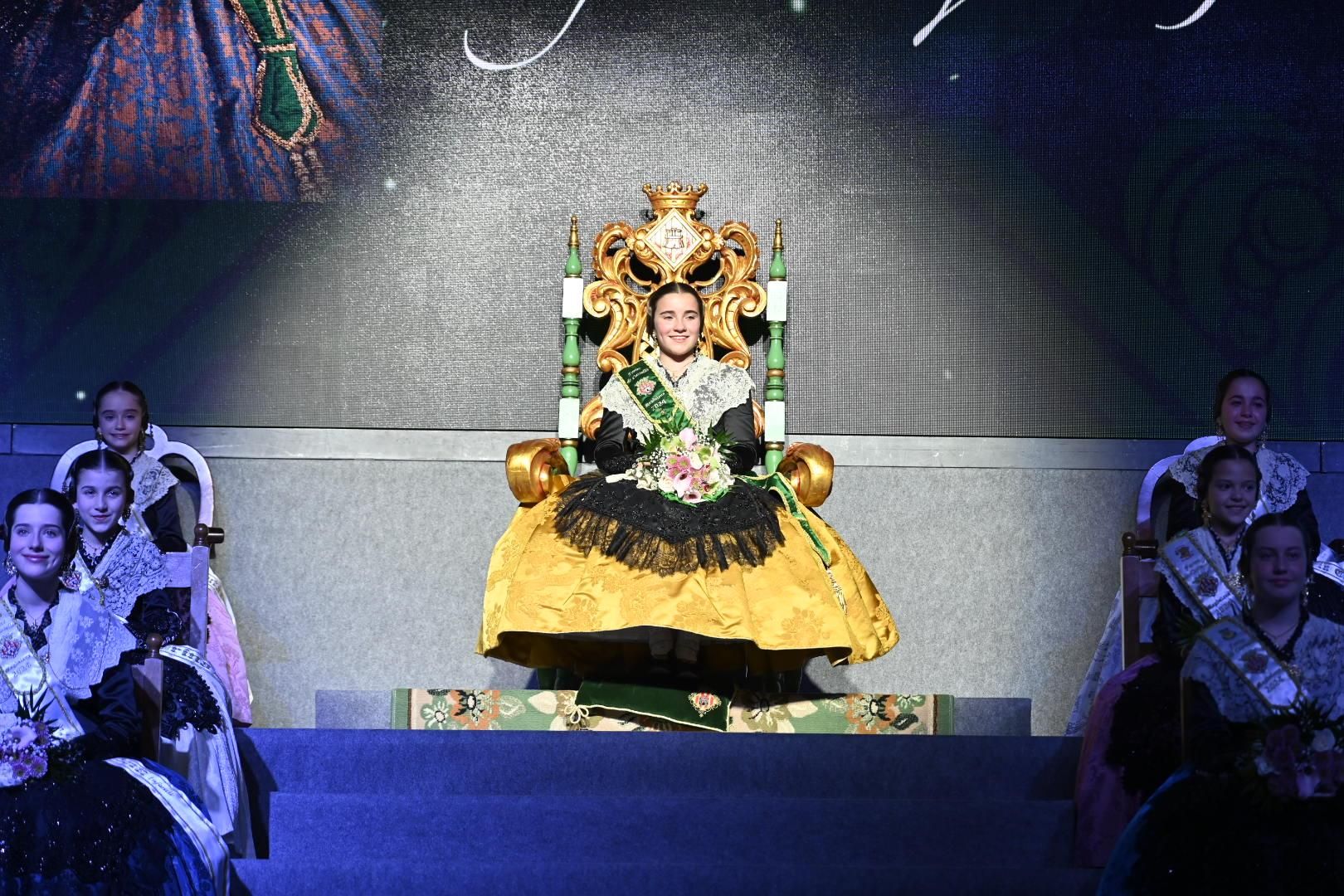 La reina Vega gaudeix d'una Galania feta a la seua mesura