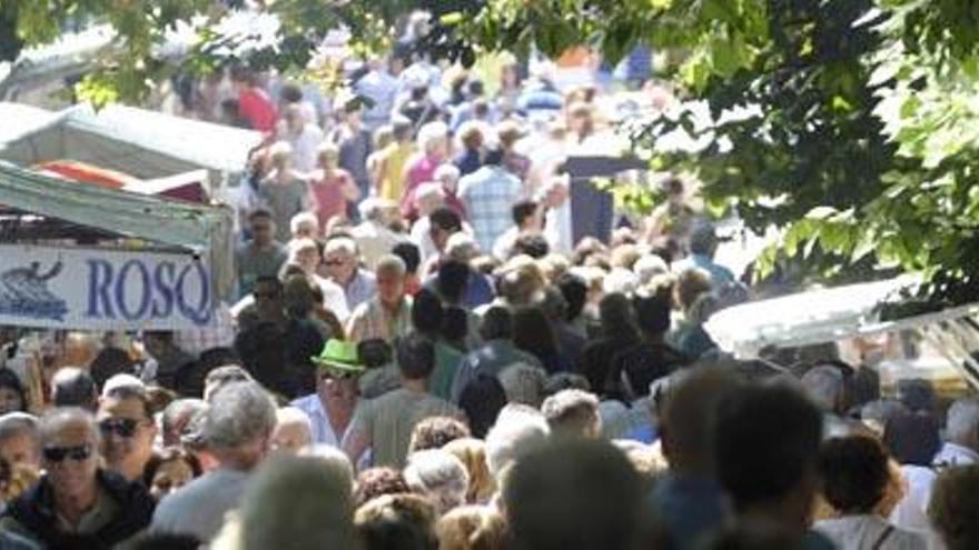 Público numeroso en la Romería de Santa Margarita de 2016.