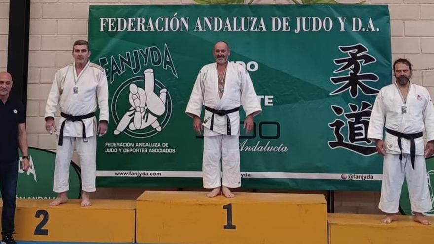 Dymtro Kushnir saborea el oro en la Copa de España de judo de veteranos