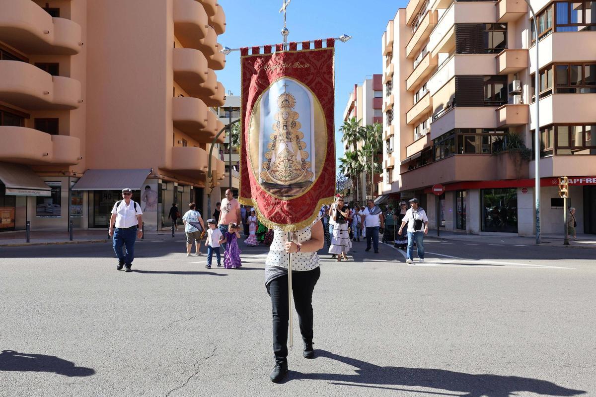 Procesión de la Romería de El Rocío en Ibiza Procesión de la Romería de El Rocío en Ibiza