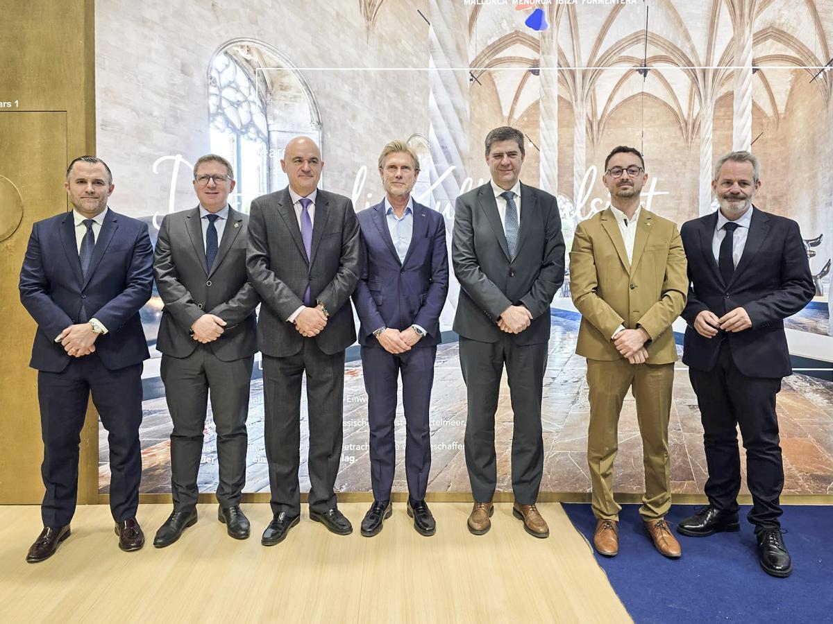 Representantes de las Illes Balears en la feria internacional de turismo de Berlín