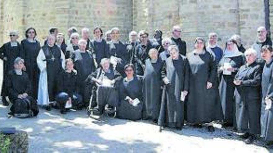 La comunitat de Sant Benet de Montserrat celebra setanta anys d’història