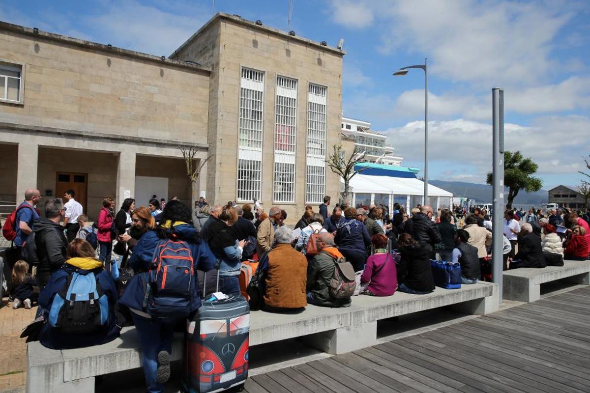 Atlantic Vigo Cruise logra con gran despliegue de medios la gestión fluida de 1.200 cruceristas.