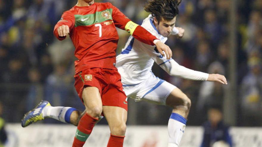 Cristiano Ronaldo no va poder marcar ahir a Zenica.