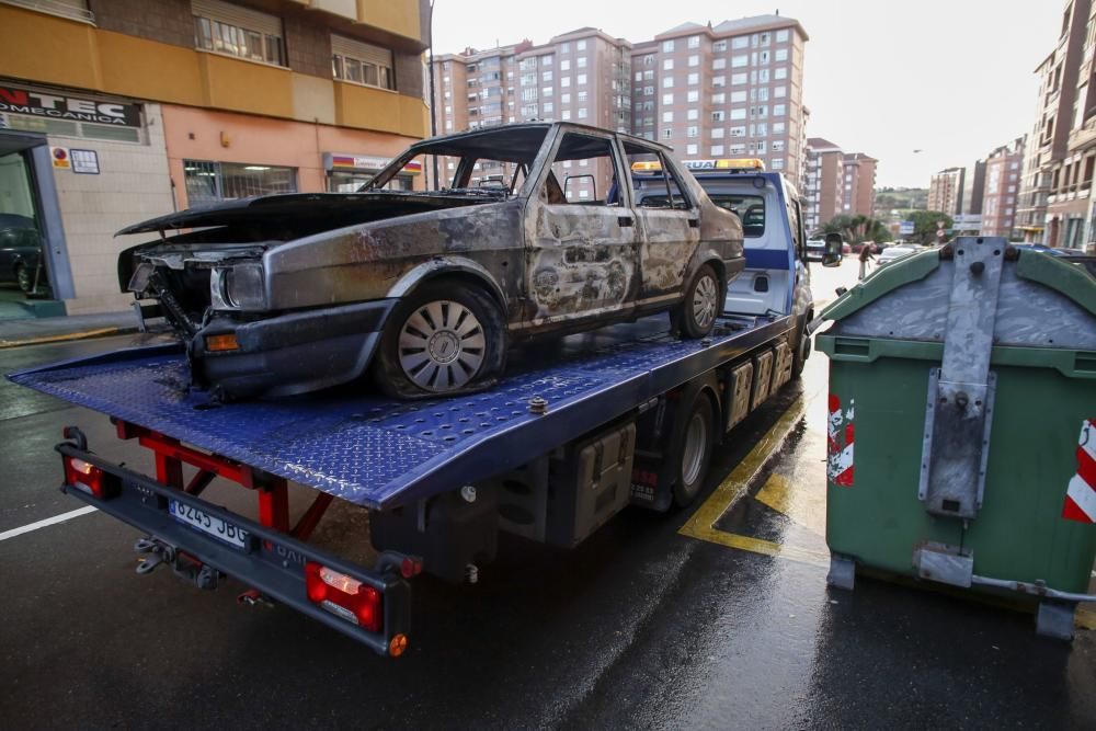 Incendio en un garaje de la calle Doctor Marañón de Avilés