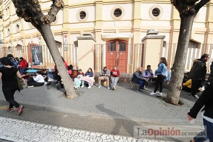 Colas para el concierto de Malú