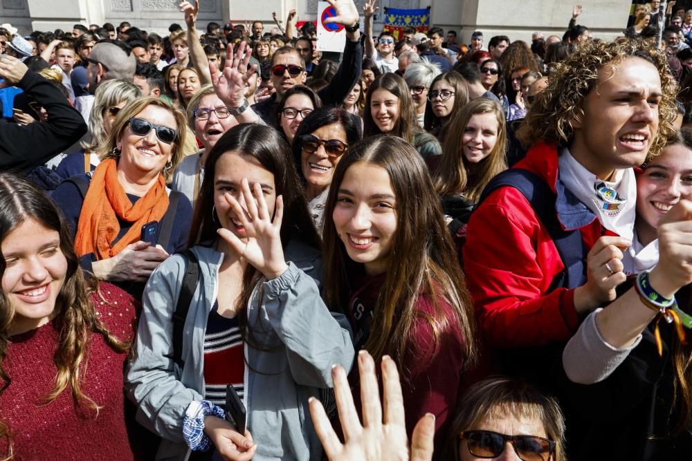 Búscate en la mascletà del 8 de marzo