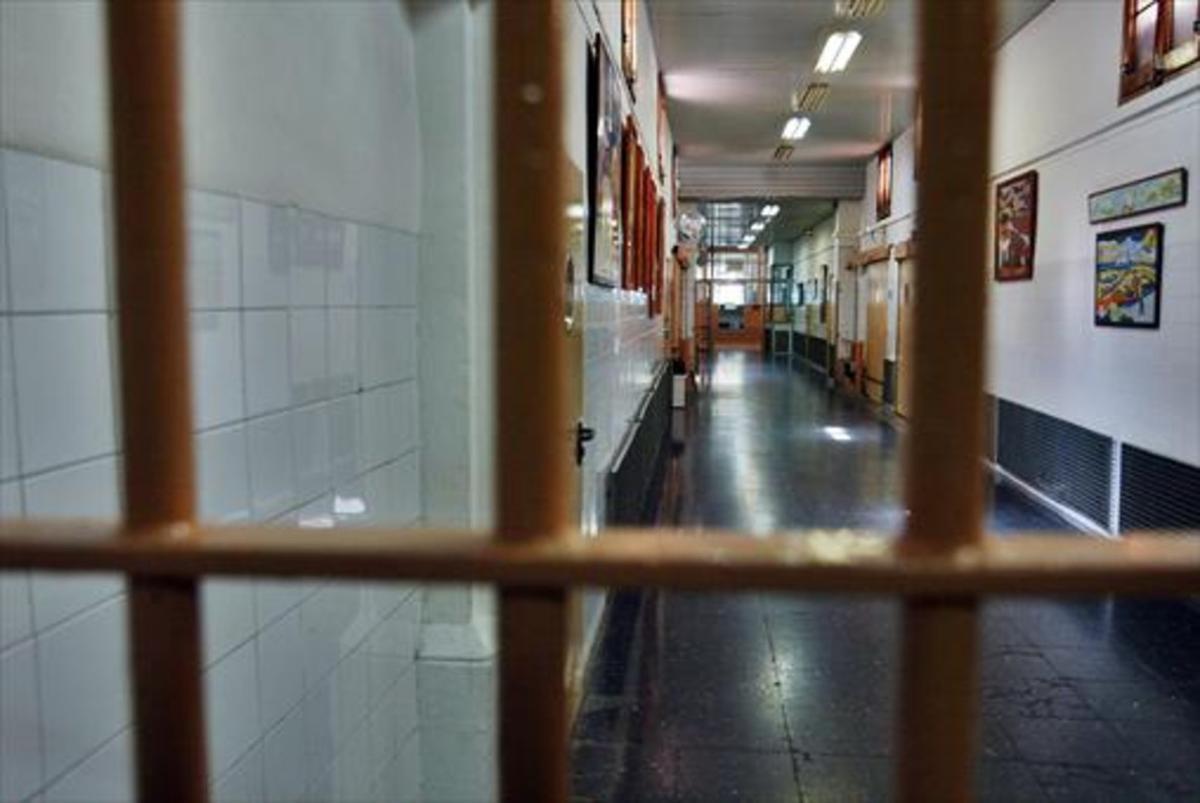 Un pasillo de la cárcel Modelo de Barcelona.
