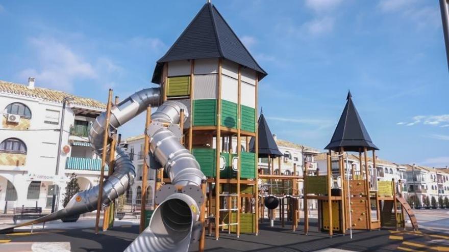 Imagen del nuevo parque infantil en Pueblosol.