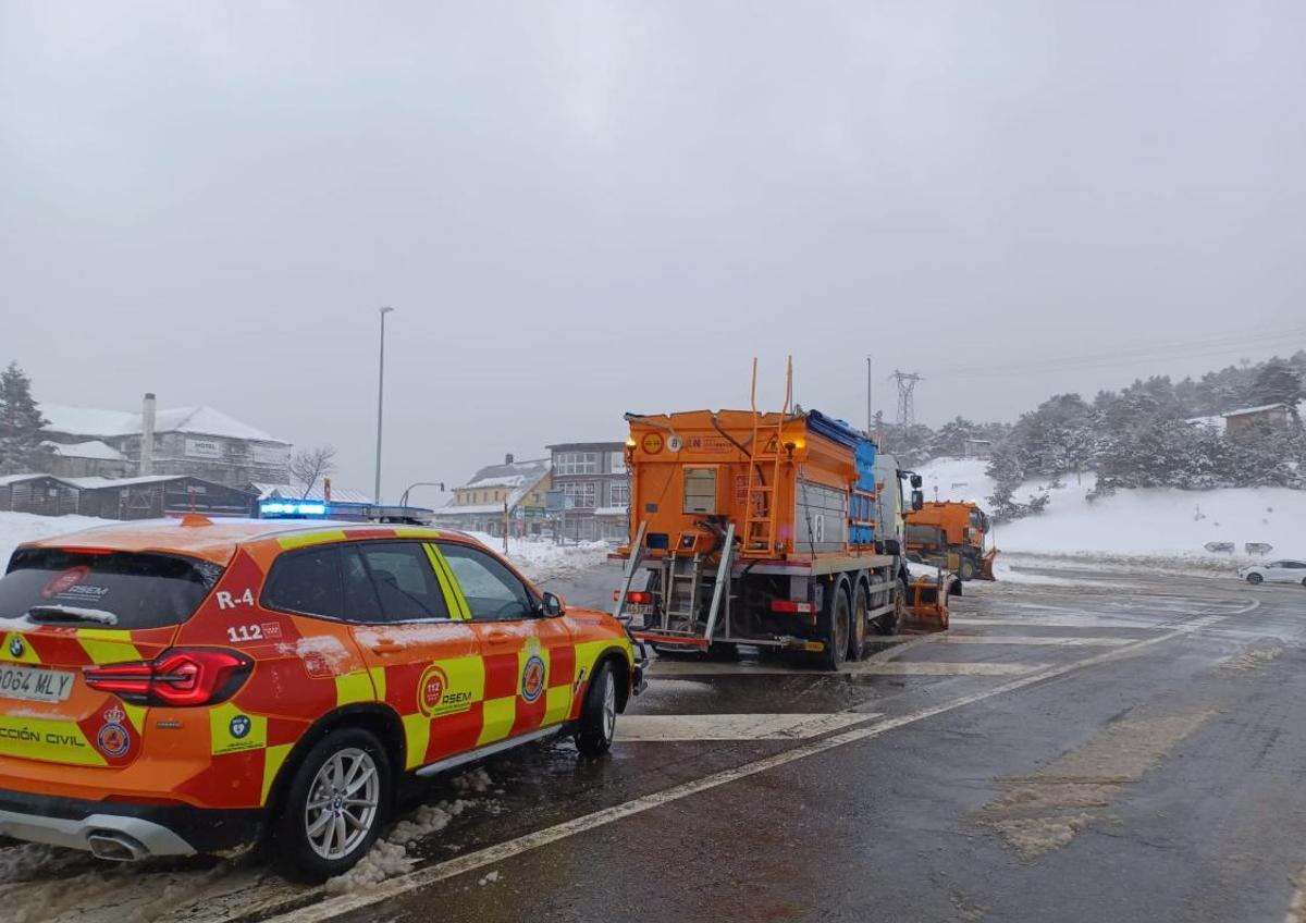 La borrasca Marta azota Madrid: la Comunidad mantiene abiertos todos los puertos de montaña y retira la obligatoriedad de cadenas.