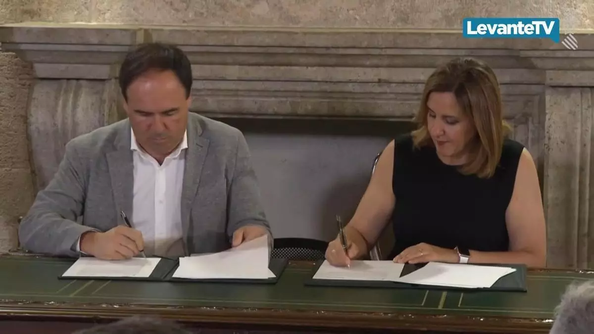 Catalá y Pérez Llorca firman un plan de reconstrucción de La Torre que incluiría la creación de 1.200 nuevas viviendas