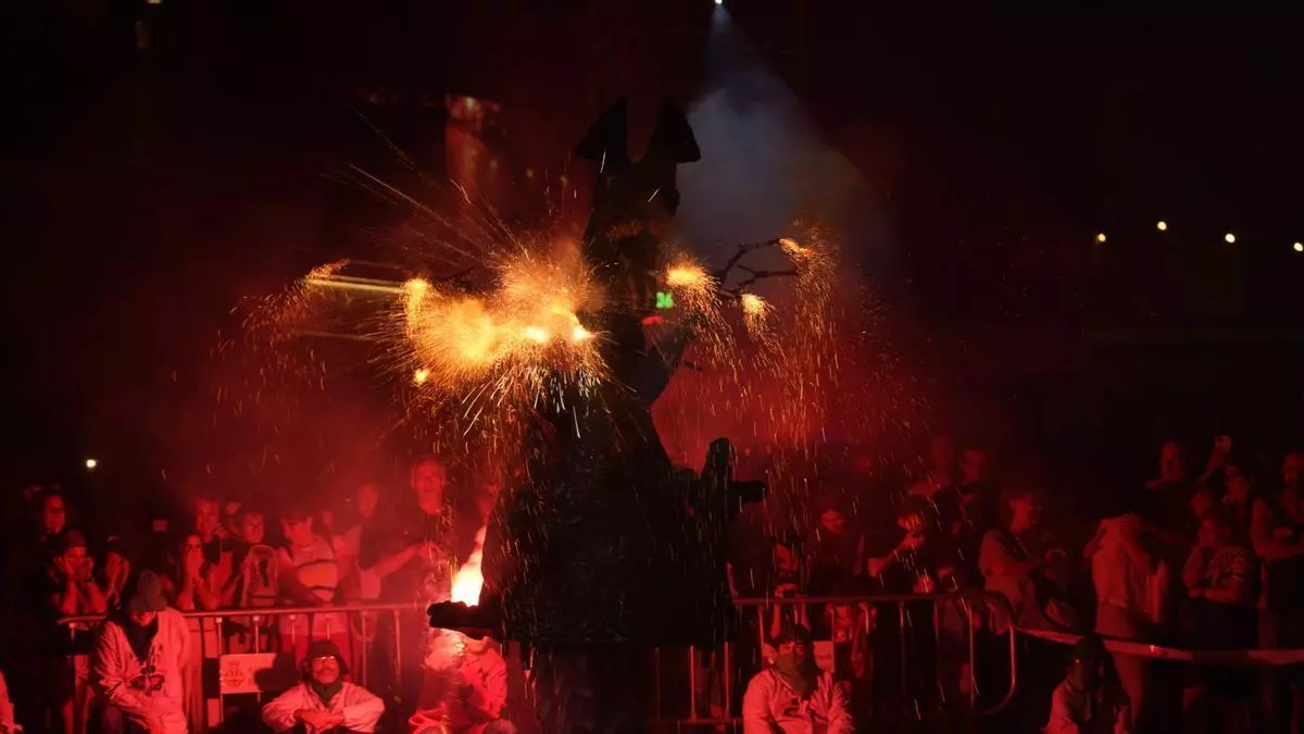 I la plaça va cridar: Bou, Bou, Bou!