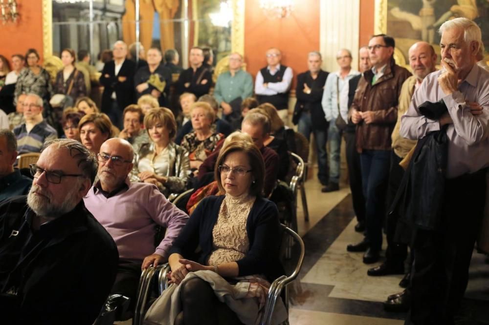 Presentación del libro "Contra viento y marera"