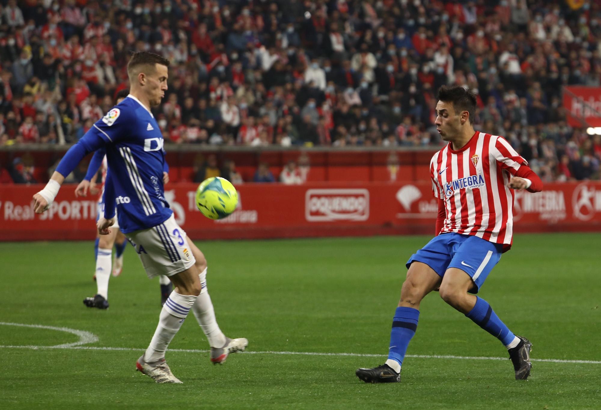 EN IMÁGENES: Así fue el derbi asturiano en El Molinón