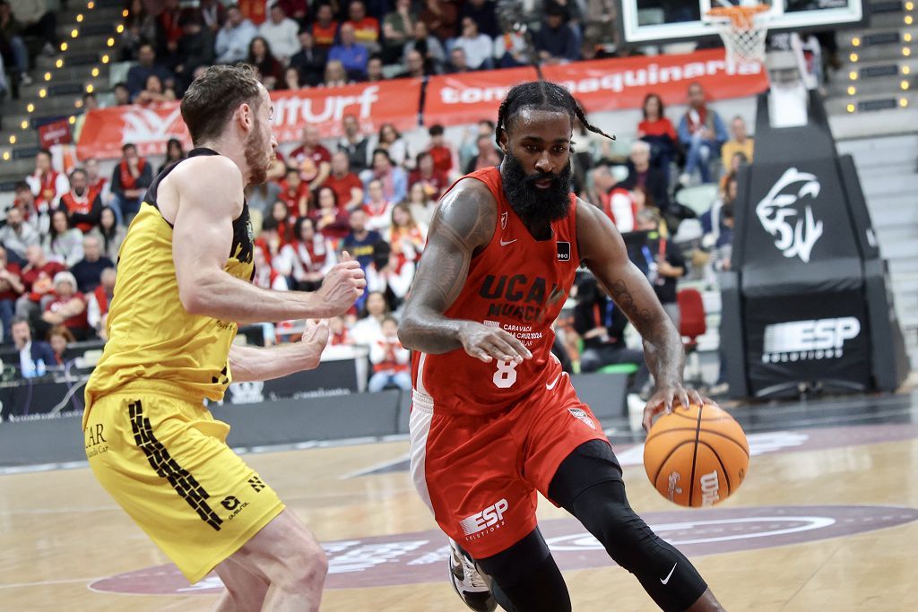 Tragedia en el Palacio: El UCAM Murcia pierde con un triple a falta de ocho décimas