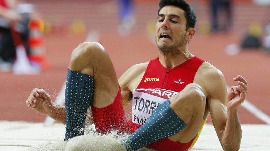 Pablo Torrijos logra la plata en el Europeo de Praga y bate el récord de España de triple salto