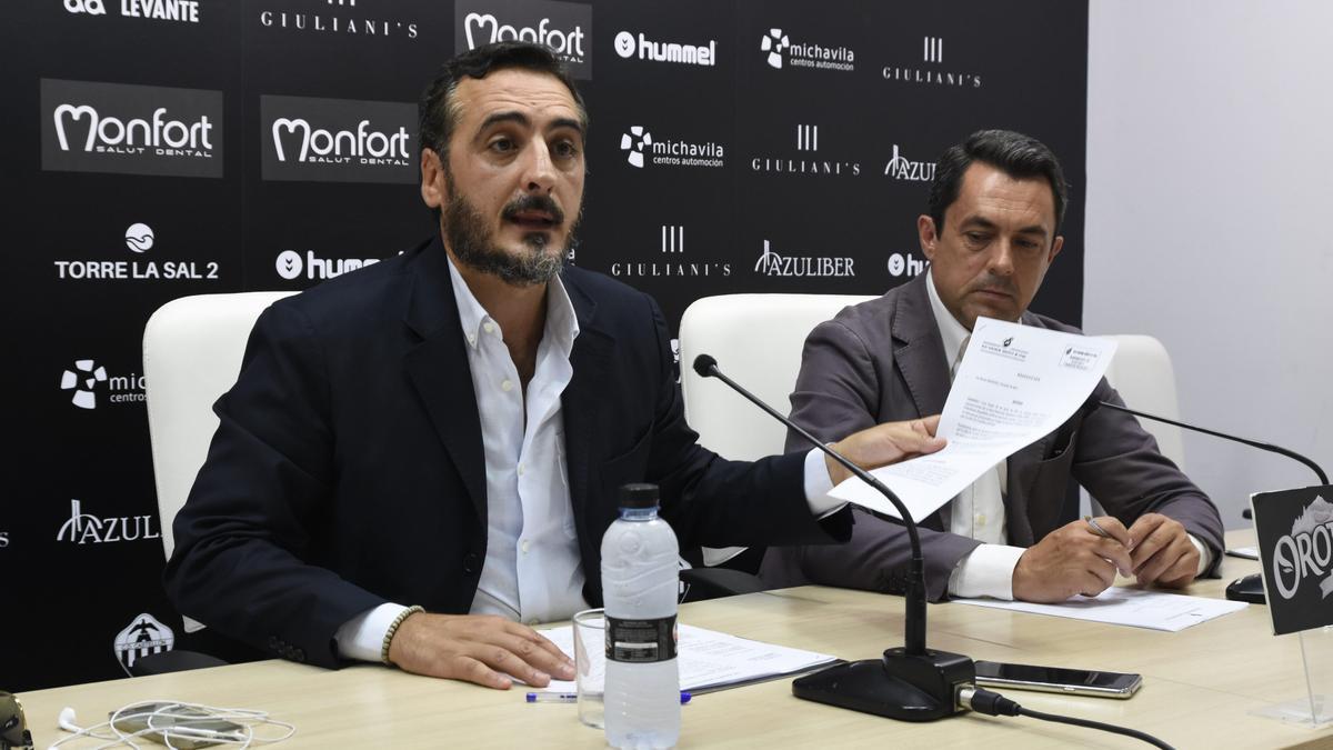 Vicente Montesinos y Jordi Bruixola, en una rueda de prensa.