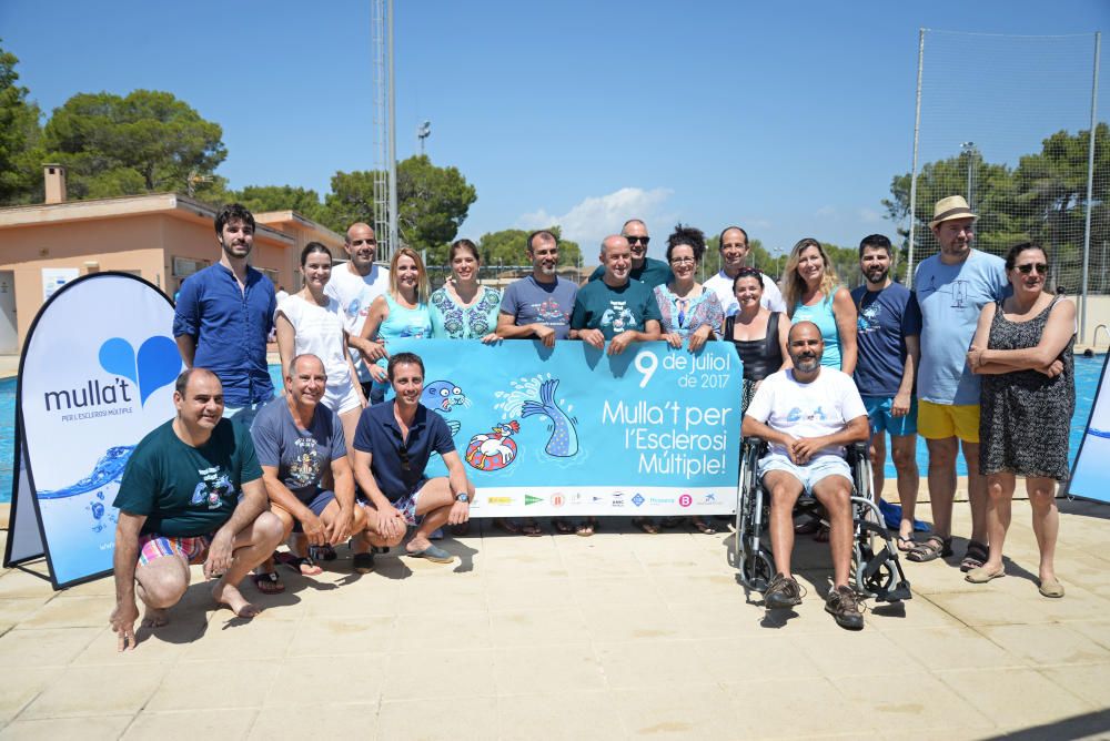 Mallorca se 'moja' por la esclerosis múltiple con actos en más de 30 localidades