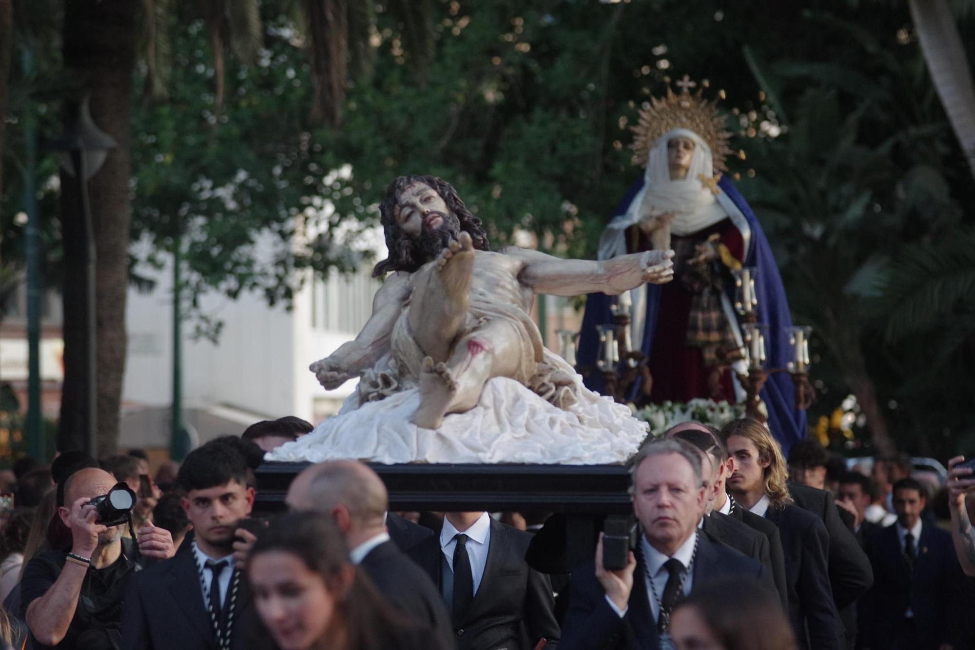 Traslado de la hermandad del Sagrado Descendimiento