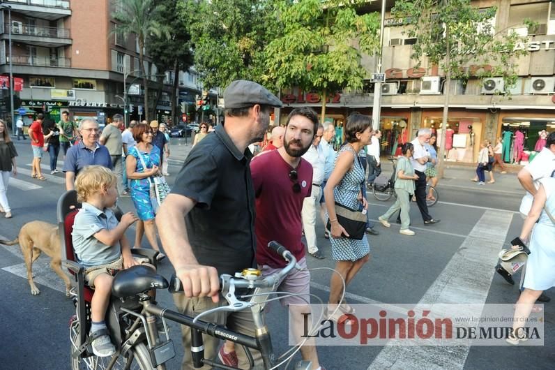 Más de cien voces piden en Murcia "acoger refugiados ya"