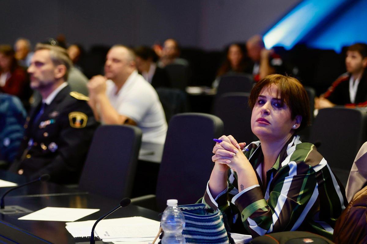 Sonia Fuster en las jornadas. SOS Desaparecidos organiza unas jornadas sobre la gestión de emergencias en València
