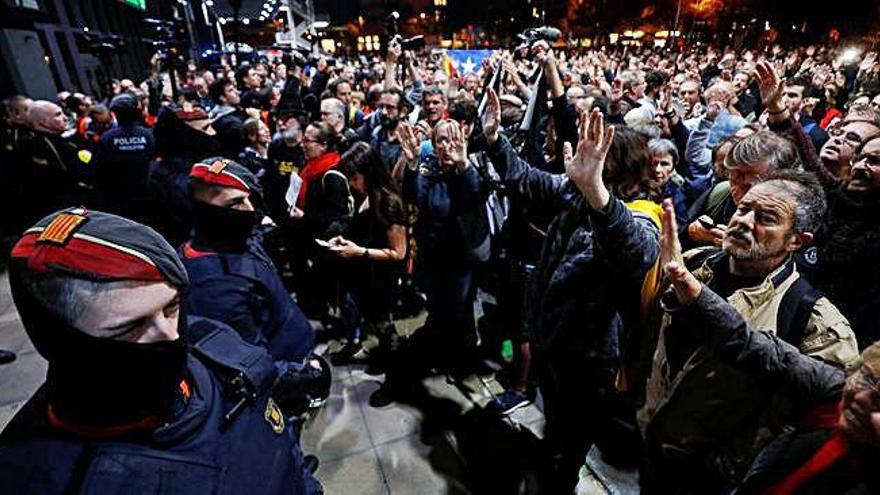 Els CDR bloquegen l&#039;entrada de l&#039;estació de Sants