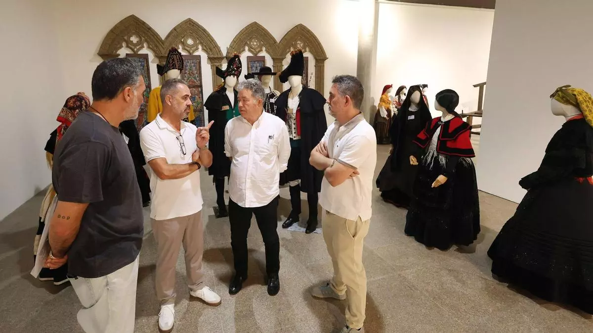 O 22 de setembro inaugúrase a exposición «Os traxes dunha vida» no Pazo da Cultura de Pontevedra