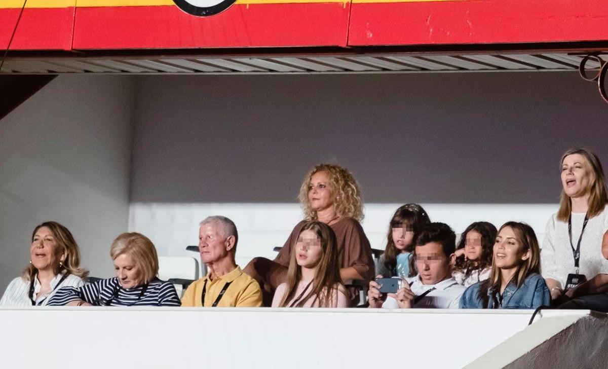 Rosanna Zanetti, Ella Bisbal y compañía en el concierto de David Bisbal en Almería