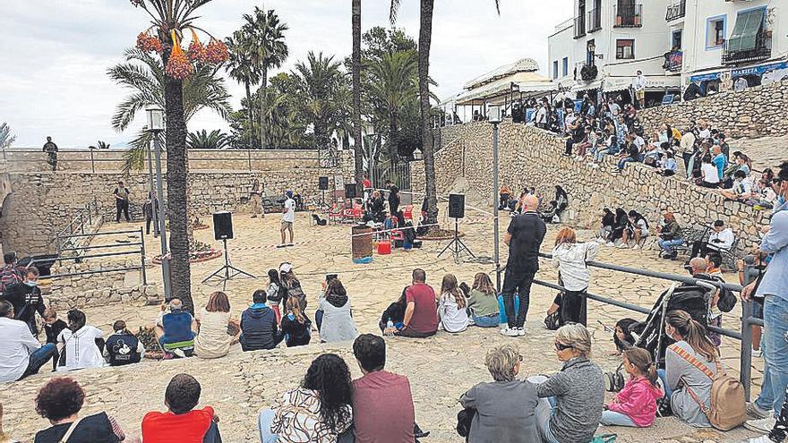 El espíritu cinematográfico de Berlanga cautiva a Peñíscola