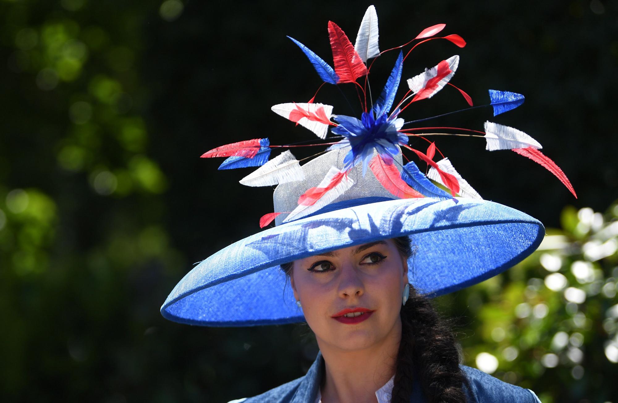 Los tocados y sombreros mas vistosos de las carreras de Ascot - Levante-EMV