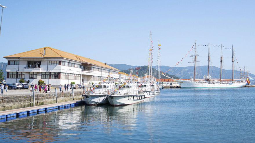 Defensa fija un plazo de tres años para que la Escuela Naval de Marín reciba buques de la OTAN