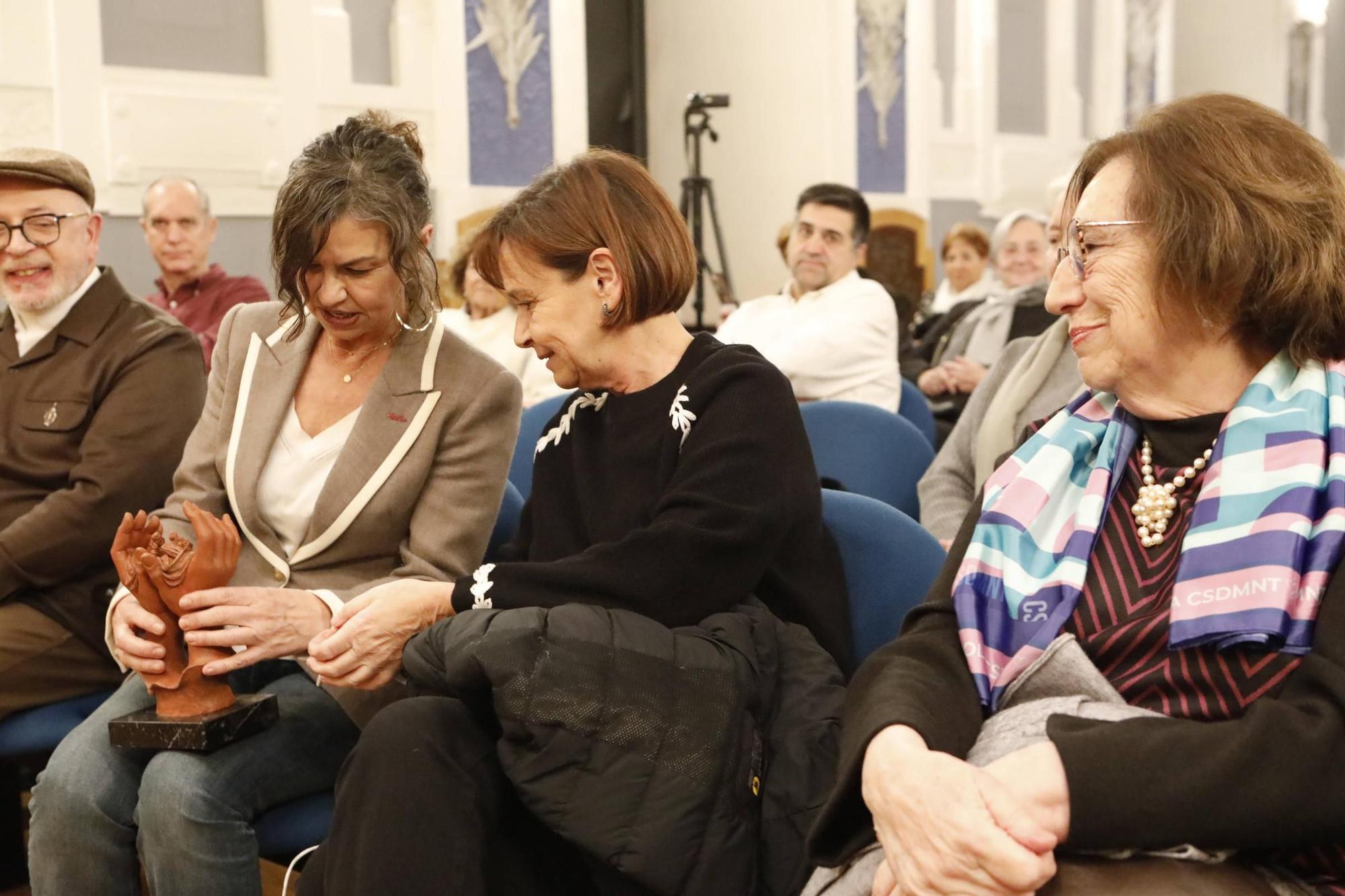 La Asociación Belenista de Gijón clausura la Navidad con premios (en imágenes)