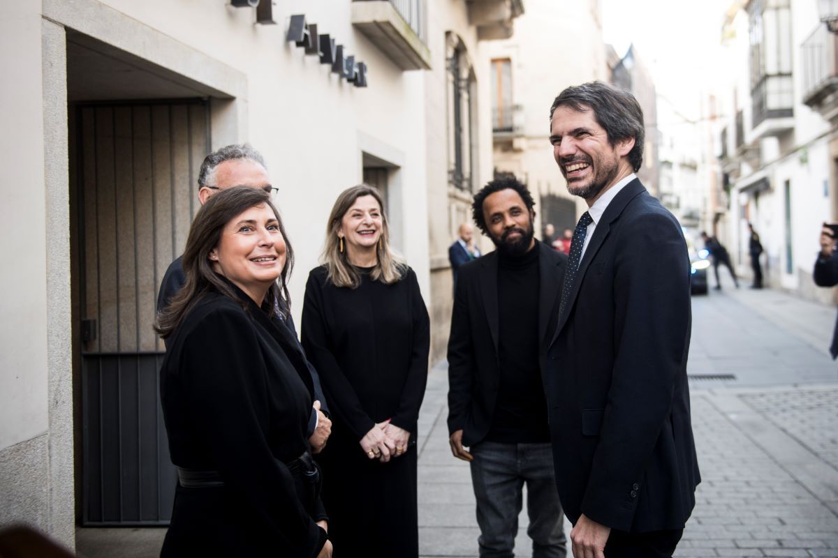 Así ha sido la entrega de la Medalla al Mérito Cultural otorgada por Portugal al Museo Helga de Alvear