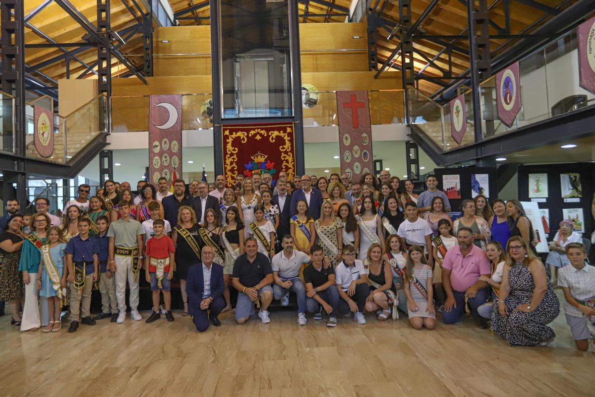 Recepción de cargos festeros Moros y Cristianos de Orihuela Recepción de cargos festeros Moros y Cristianos de Orihuela