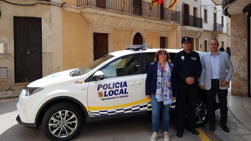 Vehículos policiales sostenibles en Algaida