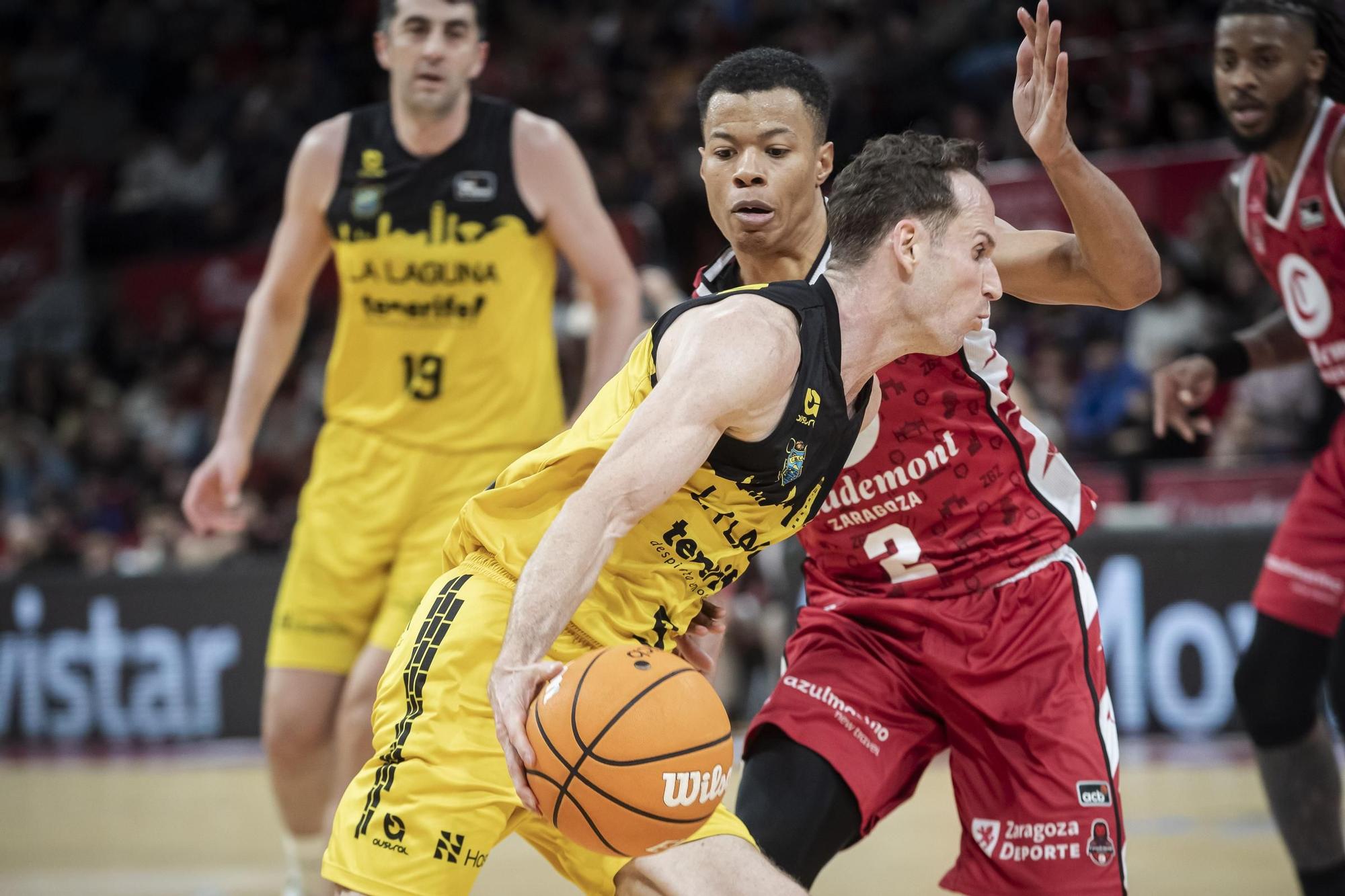 Zaragoza - La Laguna Tenerife