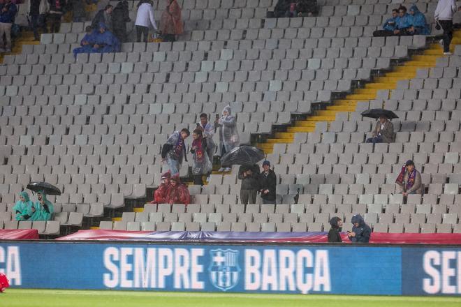 La intensa tormenta que cae sobre Barcelona. Así está el Estadi Olímpic de Montjuic, en imágenes.