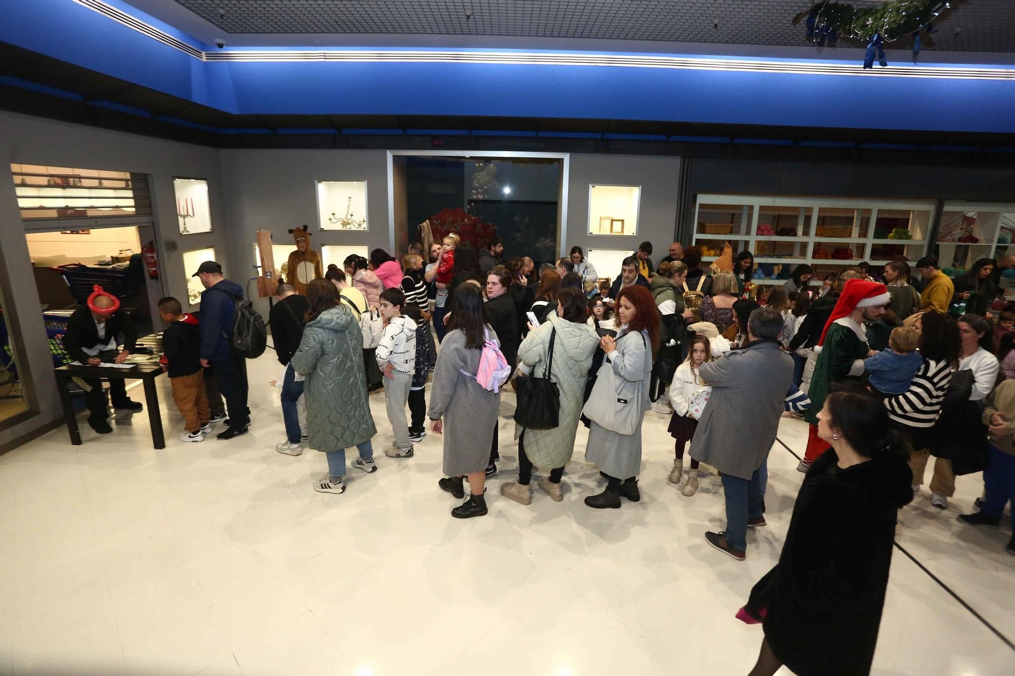 Fiesta infantil en el centro comercial de Los Rosales