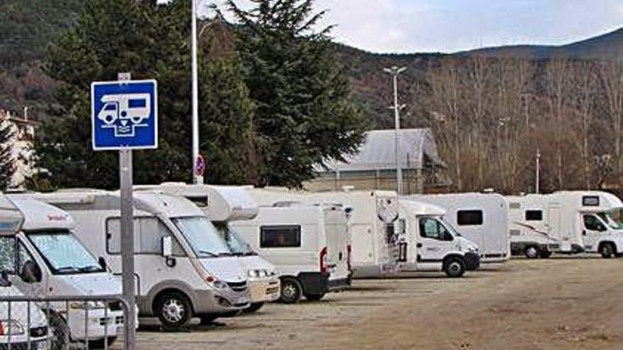 L&#039;aparcament per a autocaravanes de la Seu, a tocar del centre