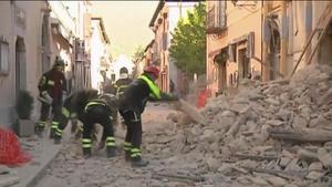 cjane36096378 in this image made from video  firefighters clean rubbles fa161030102647