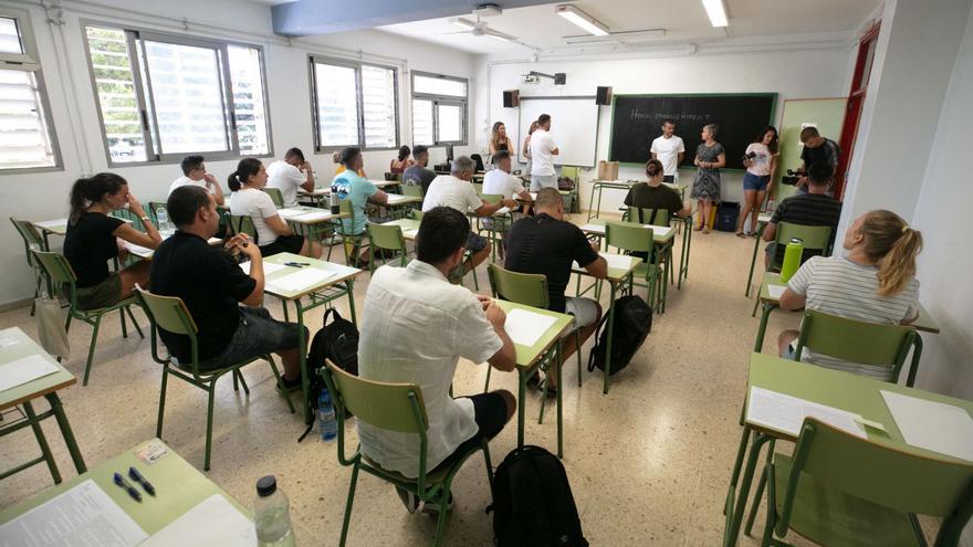 «Hay docentes malviviendo por la carestía de la vida y el problema de la vivienda en Ibiza»