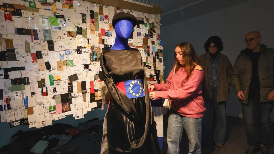 El IES Menéndez Pidal acoge la exposición EU-ROPA, un proyecto conjunto realizado por el alumnado del IES LA FRESNEDA