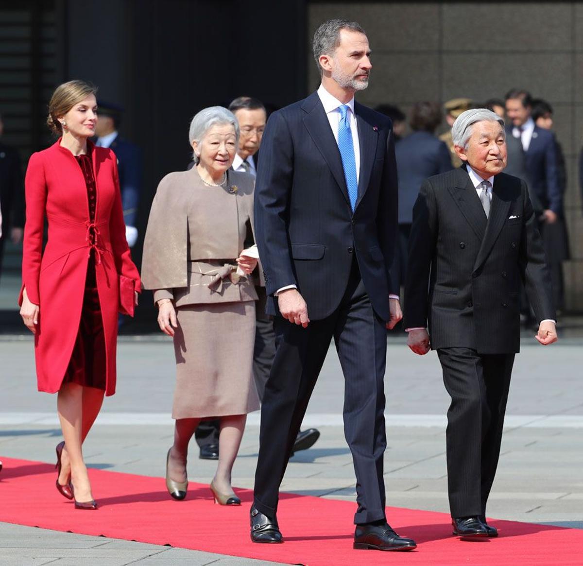 Letizia Ortiz y su perfecto look rojo de Felipe Varela