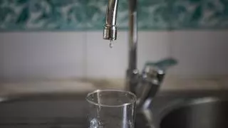 Seis horas y media de corte de luz y treinta localidades de Lanzarote sin agua este jueves