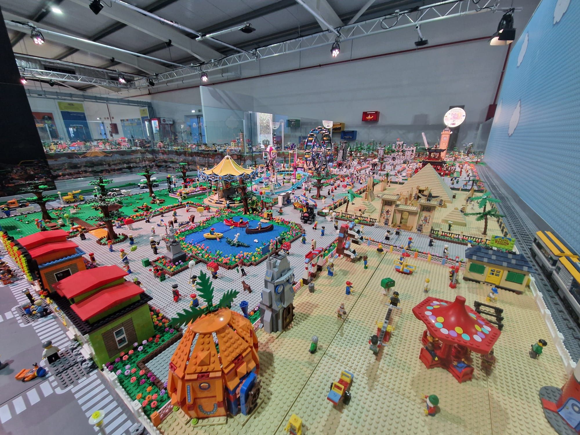 Así es el mayor diorama de LEGO del mundo expuesto en Portugal