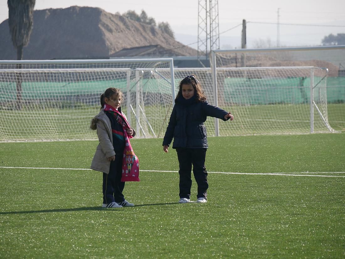 FOTOS || El colegio Sagrado Corazón, en el entrenamiento del Córdoba CF