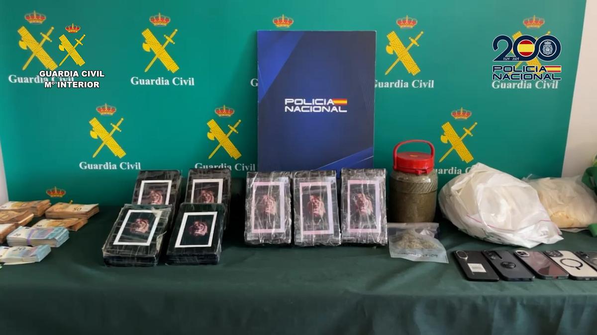 La droga y el dinero intervenido