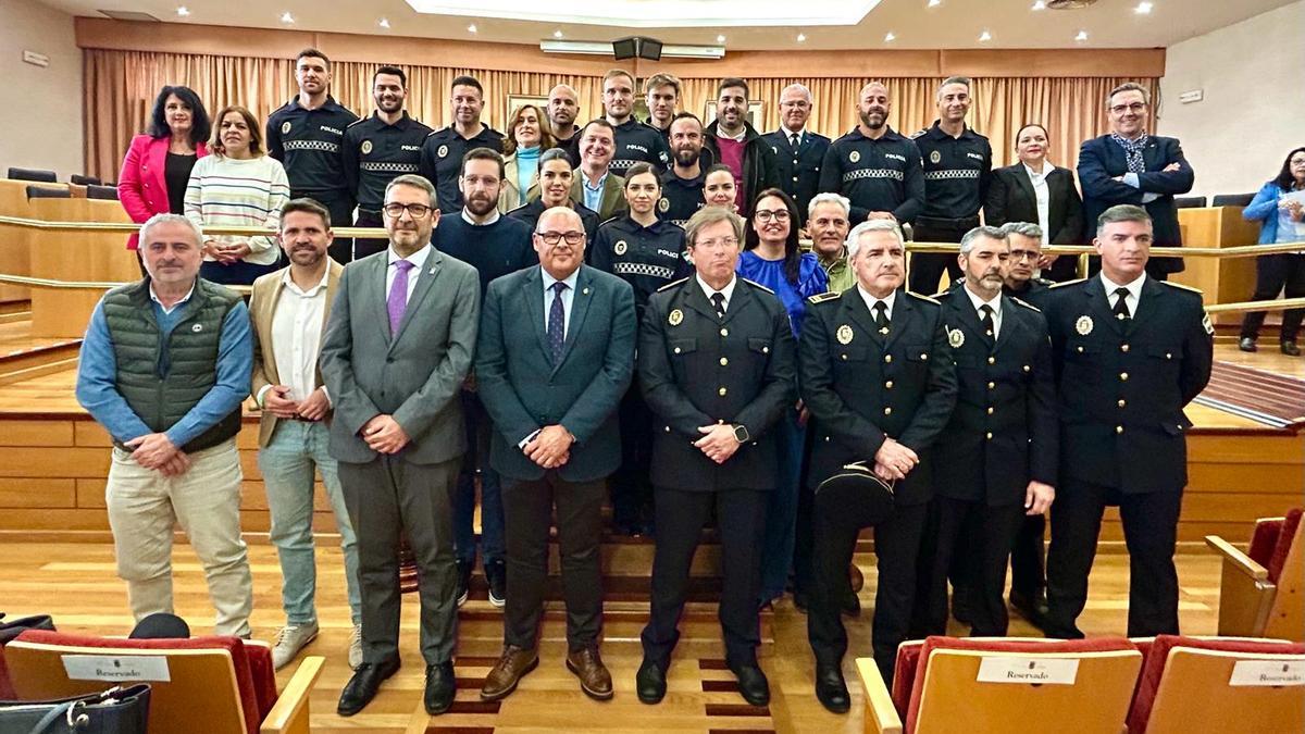 Juramento de los nuevos agentes de la Policía Local de Vélez-Málaga.