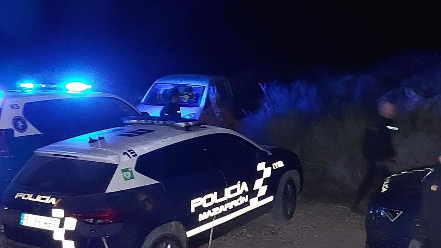 Despliegue policial para buscar a un hombre desaparecido en Mazarrón