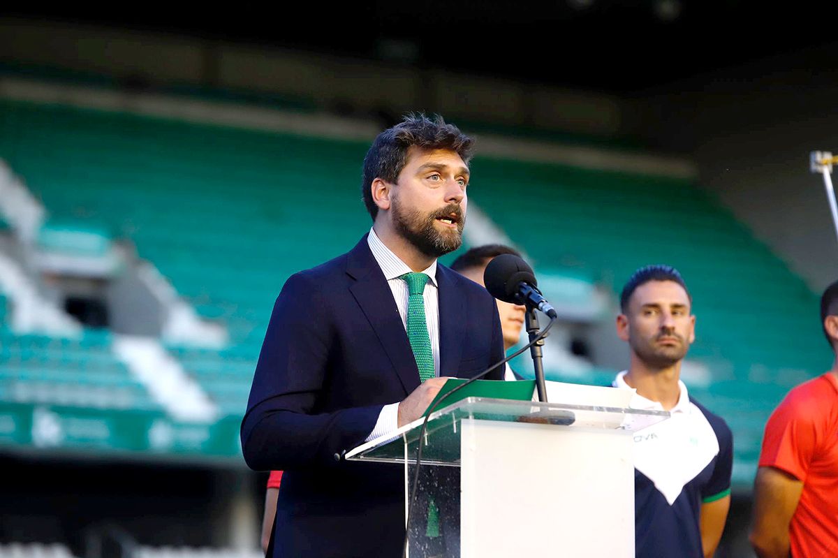 Las nuevas camisetas del Córdoba CF para su estreno en Primera Federación